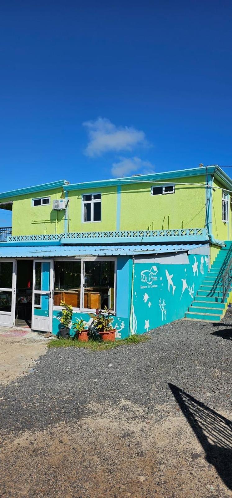 Tilapasse Resto & Guest House Port South East Exterior photo